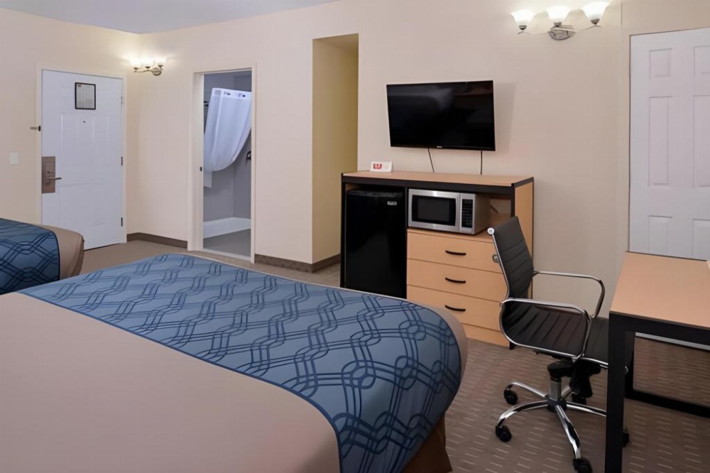 Econo Lodge Rochester Image 15